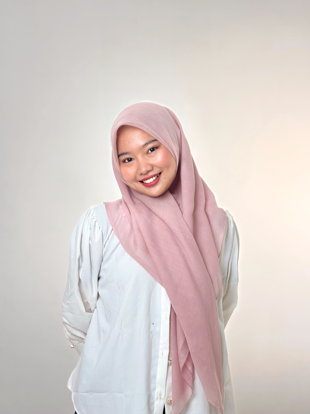 Sulis Asfiatun Nisa — Customer Service